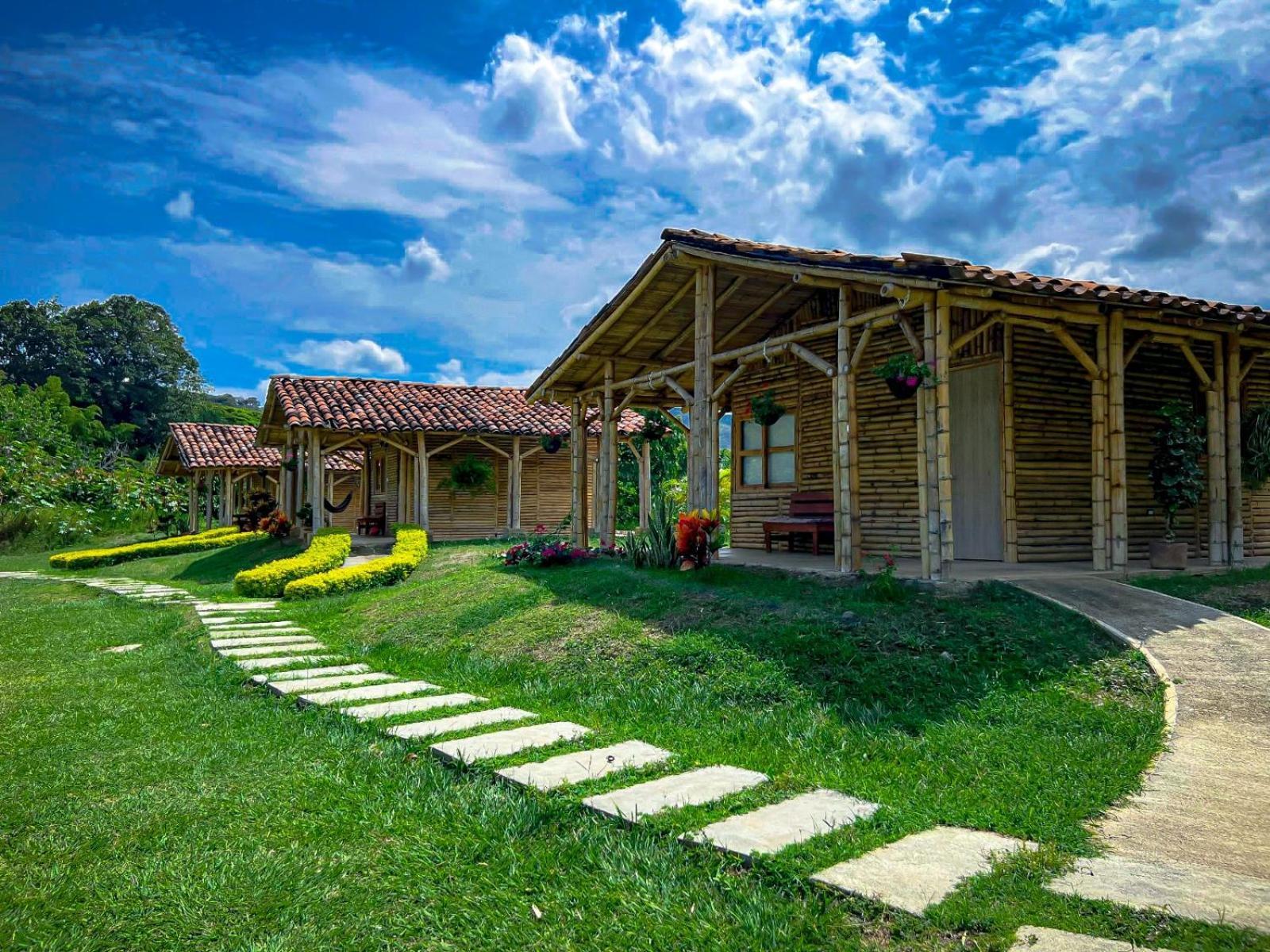 Hotel Campestre Campos Verdes Roldanillo エクステリア 写真